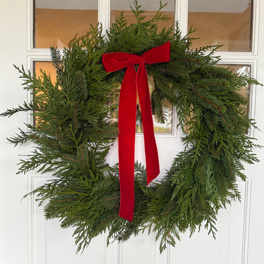 Custom Hand Tied Fresh Christmas wreath