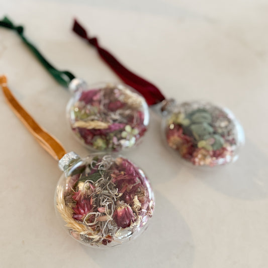 Dried Flower Glass Christmas Bauble
